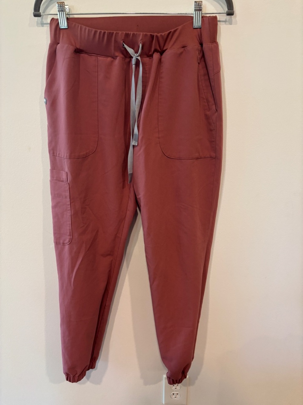 Figs Zamora Jogger Scrub Pant - Mauve - Women’s Small
